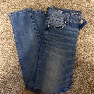 Skinny Jeans - Women’s
